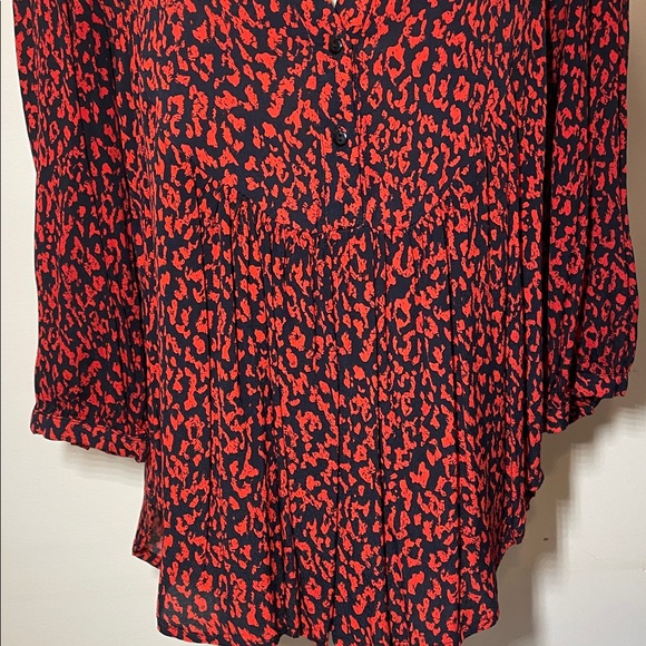 Zara Red and Black Patterned Blouse - Picture 4 of 11